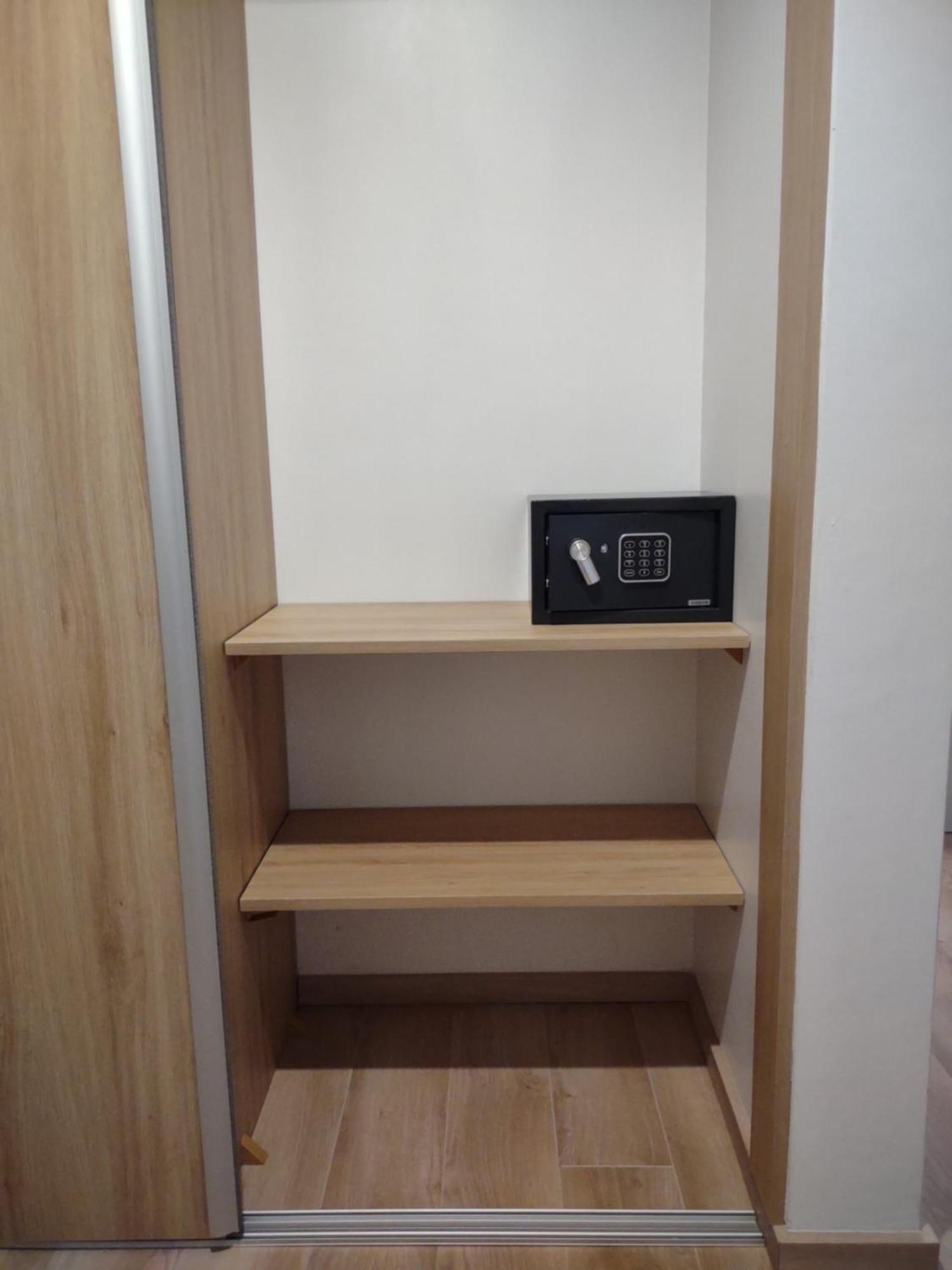 Апартаменты Karina Apartman Дунайска-Стреда Экстерьер фото